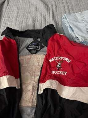 Vintage Holloway Watertown Hockey Colorblock Windbreaker Jacket